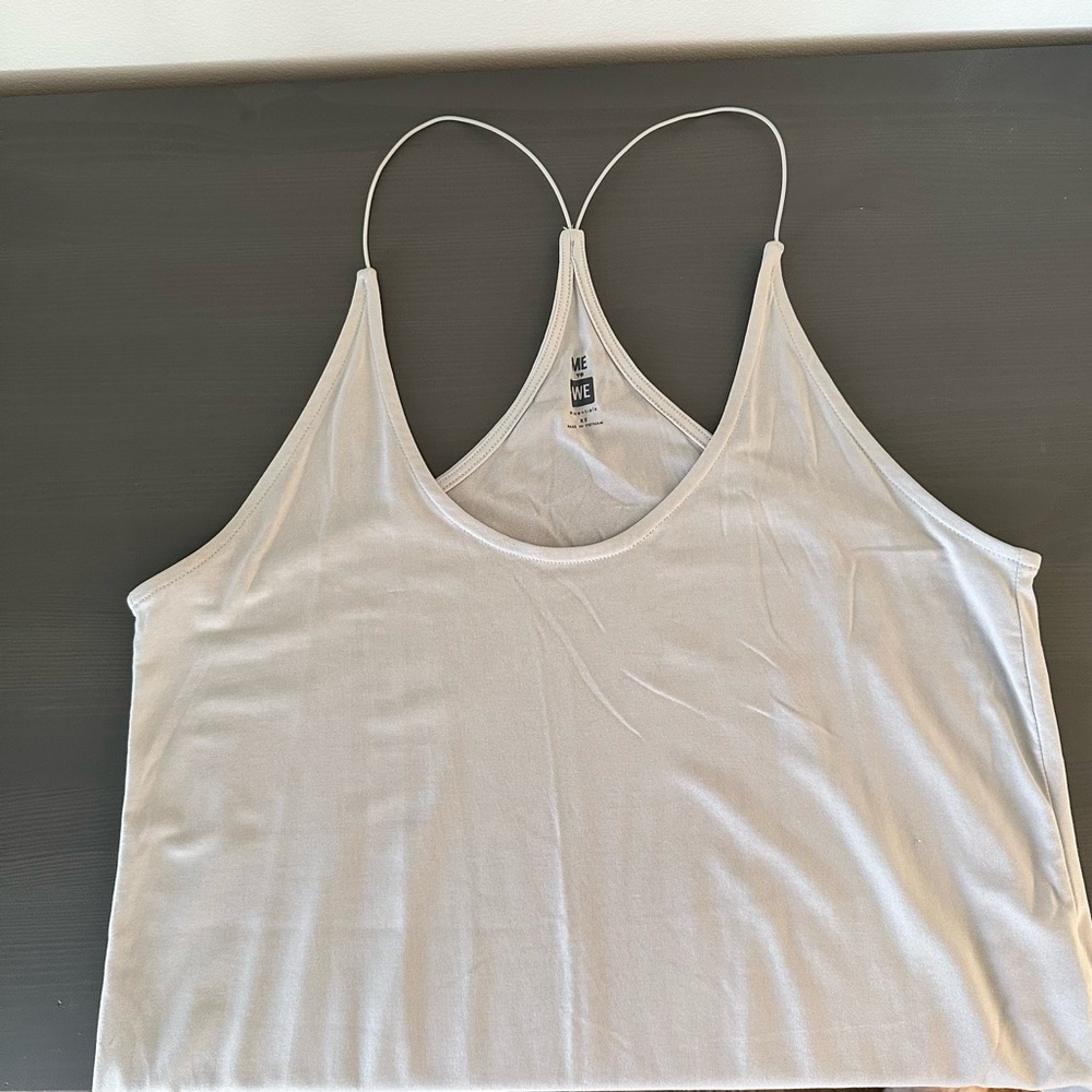 Flowy Tank